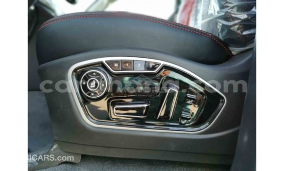 Ra Imported Toyota Land Cruiser funfun Ọkọ̀ in Import - Dubai ni Ashanti Ra Imported Toyota Land Cruiser funfun Ọkọ̀ in Import - Dubai ni Ashanti