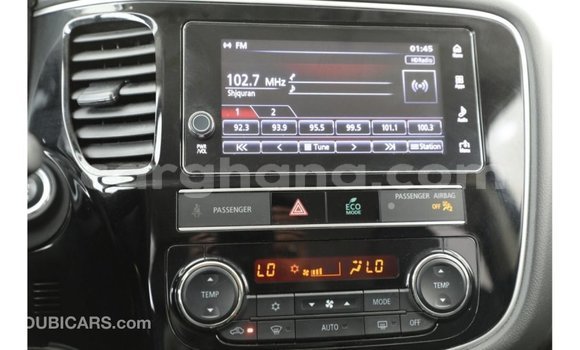 Ra Imported Mitsubishi Outlander funfun Ọkọ̀ in Import - Dubai ni Ashanti Ra Imported Mitsubishi Outlander funfun Ọkọ̀ in Import - Dubai ni Ashanti