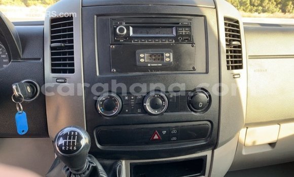 Ra Imported Volkswagen Beetle funfun Ọkọ̀ in Import - Dubai ni Ashanti Ra Imported Volkswagen Beetle funfun Ọkọ̀ in Import - Dubai ni Ashanti