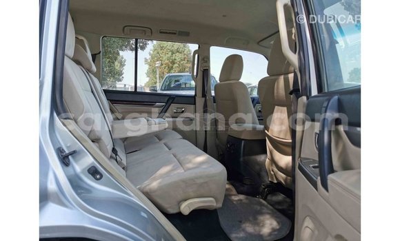 Sayi Imported Mitsubishi Pajero Sauran Mota in Import - Dubai a Ashanti Sayi Imported Mitsubishi Pajero Sauran Mota in Import - Dubai a Ashanti