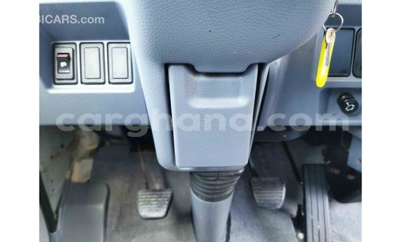 Buy Import Mitsubishi Carisma White Car in Import - Dubai in Ashanti Buy Import Mitsubishi Carisma White Car in Import - Dubai in Ashanti