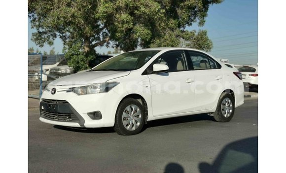 Sayi Imported Toyota Yaris White Mota in Import - Dubai a Ashanti Sayi Imported Toyota Yaris White Mota in Import - Dubai a Ashanti