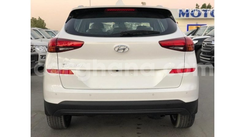 Big with watermark hyundai tucson ashanti import dubai 19047