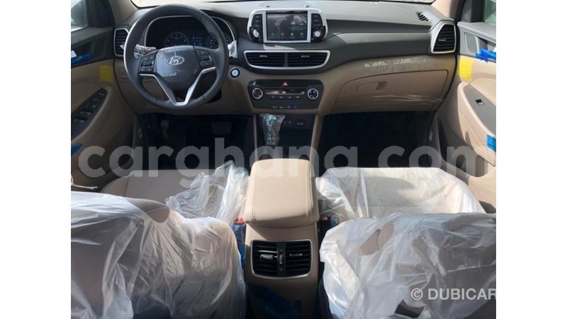 Big with watermark hyundai tucson ashanti import dubai 19047