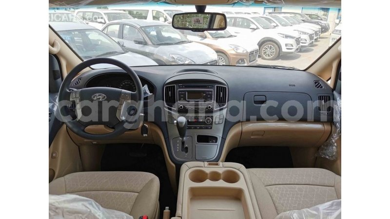 Big with watermark hyundai accent ashanti import dubai 19050