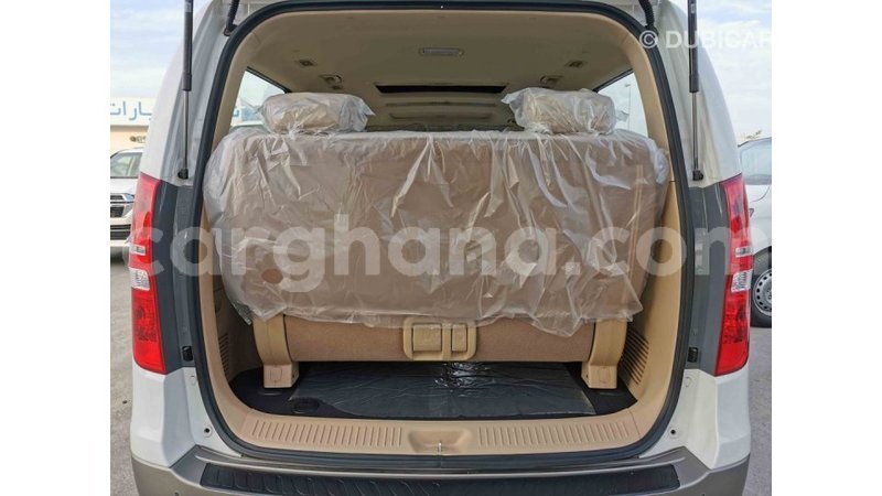 Big with watermark hyundai accent ashanti import dubai 19050