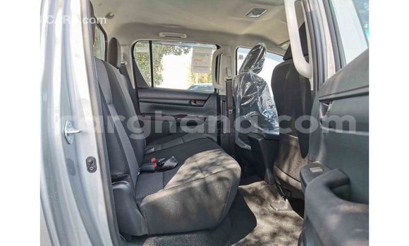 Buy Import Toyota Hilux Other Car in Import - Dubai in Ashanti Buy Import Toyota Hilux Other Car in Import - Dubai in Ashanti