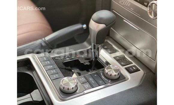 Ra Imported Toyota Land Cruiser funfun Ọkọ̀ in Import - Dubai ni Ashanti Ra Imported Toyota Land Cruiser funfun Ọkọ̀ in Import - Dubai ni Ashanti