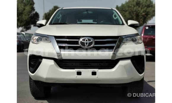 Buy Import Toyota Fortuner White Car in Import - Dubai in Ashanti Buy Import Toyota Fortuner White Car in Import - Dubai in Ashanti
