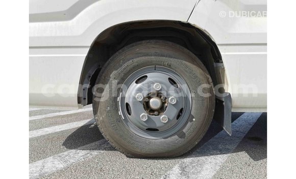Buy Import Toyota Coaster White Car in Import - Dubai in Ashanti Buy Import Toyota Coaster White Car in Import - Dubai in Ashanti