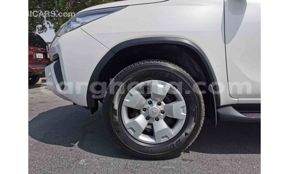 Buy Import Toyota Fortuner White Car in Import - Dubai in Ashanti Buy Import Toyota Fortuner White Car in Import - Dubai in Ashanti