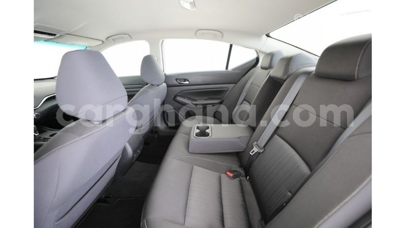 Big with watermark nissan altima ashanti import dubai 19094