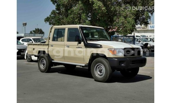 Ra Imported Toyota Land Cruiser Alagara Ọkọ̀ in Import - Dubai ni Ashanti Ra Imported Toyota Land Cruiser Alagara Ọkọ̀ in Import - Dubai ni Ashanti