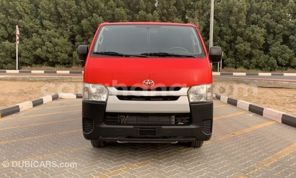 Sayi Imported Toyota Hiace Red Mota in Import - Dubai a Ashanti Sayi Imported Toyota Hiace Red Mota in Import - Dubai a Ashanti