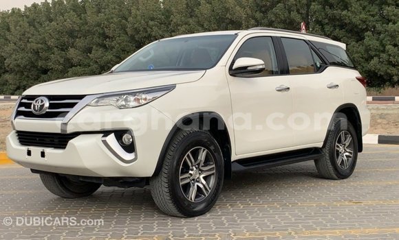 Buy Import Toyota Fortuner White Car in Import - Dubai in Ashanti Buy Import Toyota Fortuner White Car in Import - Dubai in Ashanti