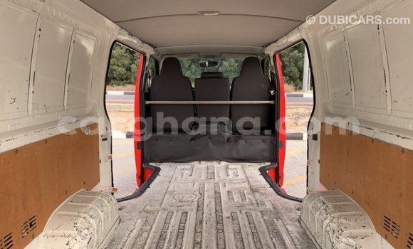 Sayi Imported Toyota Hiace Red Mota in Import - Dubai a Ashanti Sayi Imported Toyota Hiace Red Mota in Import - Dubai a Ashanti
