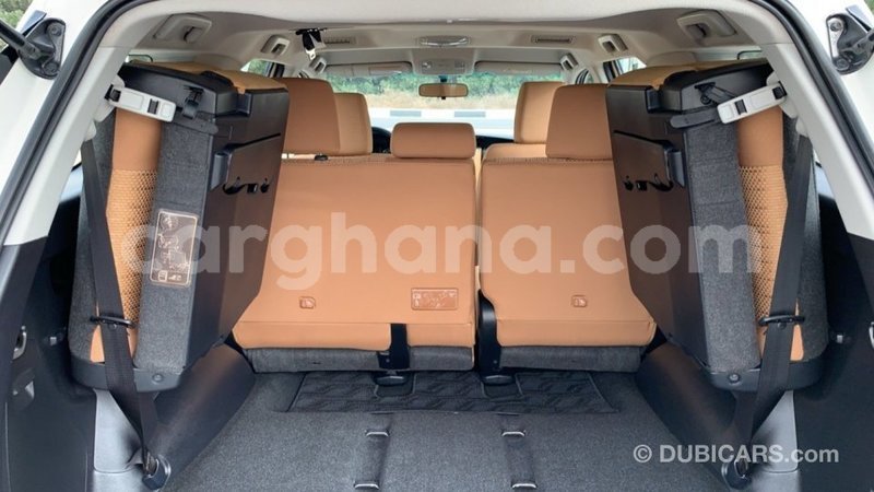 Big with watermark toyota fortuner ashanti import dubai 19117