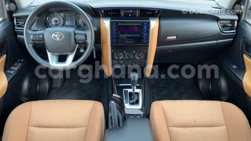 Big with watermark toyota fortuner ashanti import dubai 19117