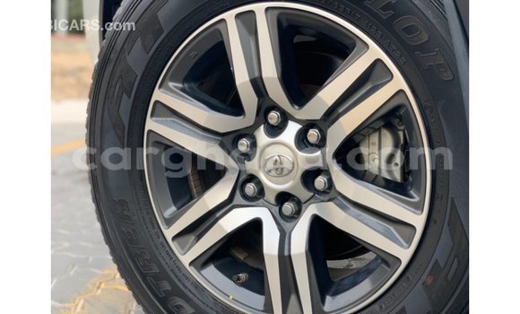 Buy Import Toyota Fortuner White Car in Import - Dubai in Ashanti Buy Import Toyota Fortuner White Car in Import - Dubai in Ashanti