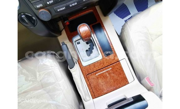 Ra Imported Toyota Land Cruiser funfun Ọkọ̀ in Import - Dubai ni Ashanti Ra Imported Toyota Land Cruiser funfun Ọkọ̀ in Import - Dubai ni Ashanti