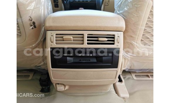 Ra Imported Toyota Land Cruiser funfun Ọkọ̀ in Import - Dubai ni Ashanti Ra Imported Toyota Land Cruiser funfun Ọkọ̀ in Import - Dubai ni Ashanti