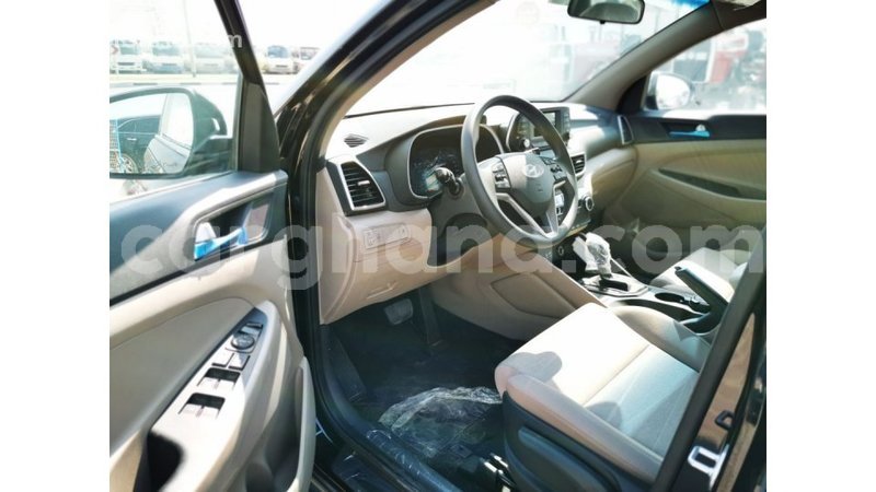 Big with watermark hyundai tucson ashanti import dubai 19128