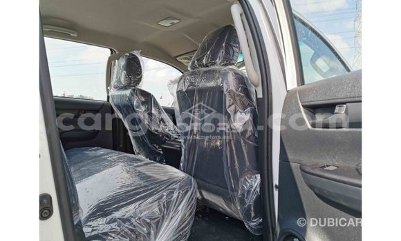 Buy Import Toyota Hilux White Car in Import - Dubai in Ashanti Buy Import Toyota Hilux White Car in Import - Dubai in Ashanti