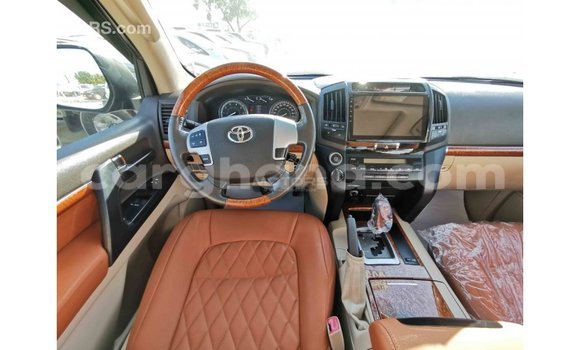 Sayi Imported Toyota Land Cruiser Sauran Mota in Import - Dubai a Ashanti Sayi Imported Toyota Land Cruiser Sauran Mota in Import - Dubai a Ashanti