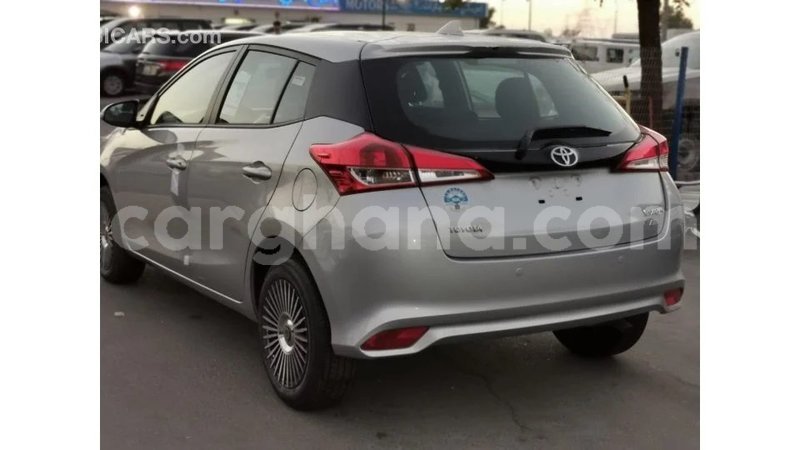 Big with watermark toyota yaris ashanti import dubai 19148