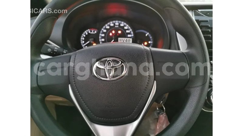 Big with watermark toyota yaris ashanti import dubai 19148