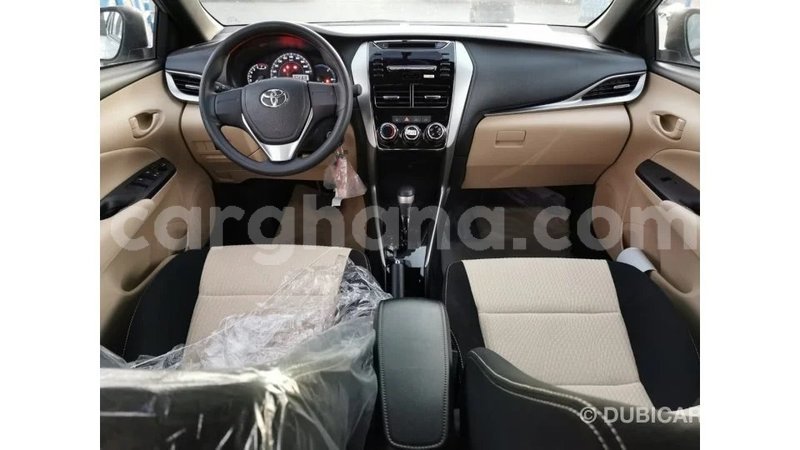 Big with watermark toyota yaris ashanti import dubai 19148