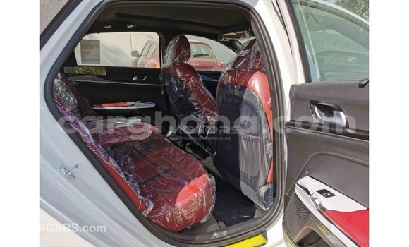 Buy Import Kia K5 White Car in Import - Dubai in Ashanti Buy Import Kia K5 White Car in Import - Dubai in Ashanti