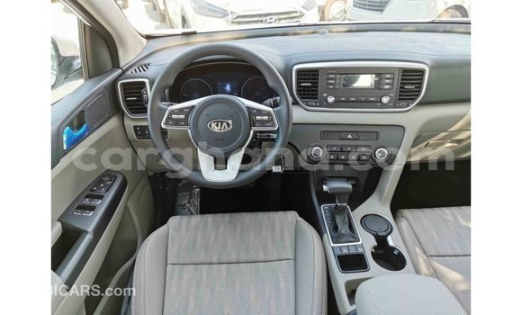 Ra Imported Kia Sportage funfun Ọkọ̀ in Import - Dubai ni Ashanti Ra Imported Kia Sportage funfun Ọkọ̀ in Import - Dubai ni Ashanti