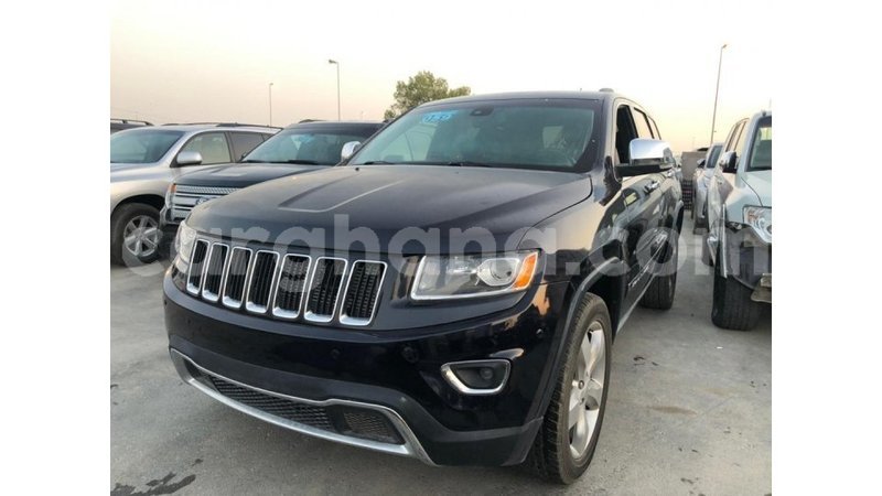 Big with watermark jeep grand cherokee ashanti import dubai 19218