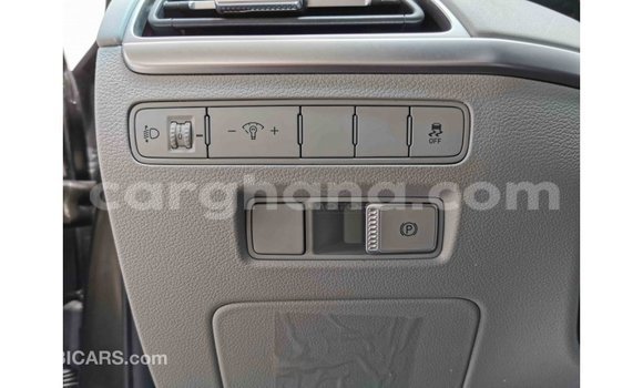 Sayi Imported Hyundai Accent Brown Mota in Import - Dubai a Ashanti Sayi Imported Hyundai Accent Brown Mota in Import - Dubai a Ashanti