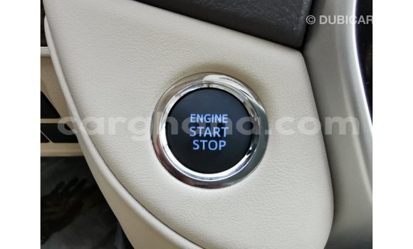 Ra Imported Toyota Land Cruiser funfun Ọkọ̀ in Import - Dubai ni Ashanti Ra Imported Toyota Land Cruiser funfun Ọkọ̀ in Import - Dubai ni Ashanti