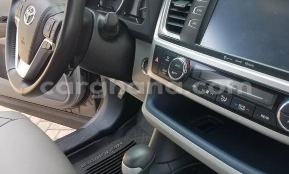 Buy Used Toyota Highlander Silver Car in Accra in Greater Accra Buy Used Toyota Highlander Silver Car in Accra in Greater Accra