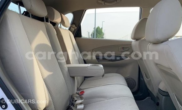 Buy Import Hyundai Tucson White Car in Import - Dubai in Ashanti Buy Import Hyundai Tucson White Car in Import - Dubai in Ashanti