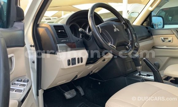 Buy Import Mitsubishi Pajero White Car in Import - Dubai in Ashanti Buy Import Mitsubishi Pajero White Car in Import - Dubai in Ashanti