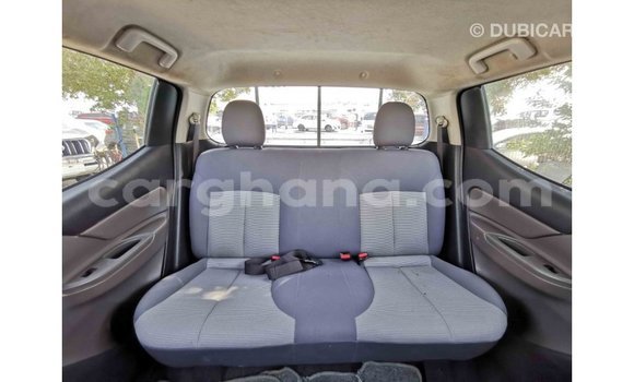 Ra Imported Mitsubishi L200 funfun Ọkọ̀ in Import - Dubai ni Ashanti Ra Imported Mitsubishi L200 funfun Ọkọ̀ in Import - Dubai ni Ashanti