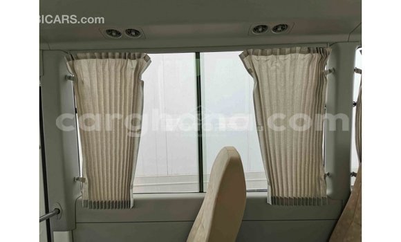 Sayi Imported Toyota Coaster White Mota in Import - Dubai a Ashanti Sayi Imported Toyota Coaster White Mota in Import - Dubai a Ashanti