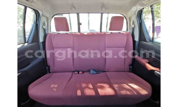 Buy Import Toyota Hilux White Car in Import - Dubai in Ashanti Buy Import Toyota Hilux White Car in Import - Dubai in Ashanti