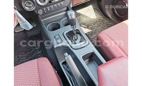 Ra Imported Toyota Hilux funfun Ọkọ̀ in Import - Dubai ni Ashanti Ra Imported Toyota Hilux funfun Ọkọ̀ in Import - Dubai ni Ashanti