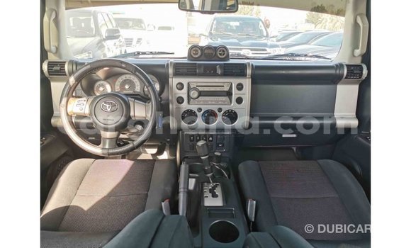 Sayi Imported Toyota FJ Cruiser Black Mota in Import - Dubai a Ashanti Sayi Imported Toyota FJ Cruiser Black Mota in Import - Dubai a Ashanti