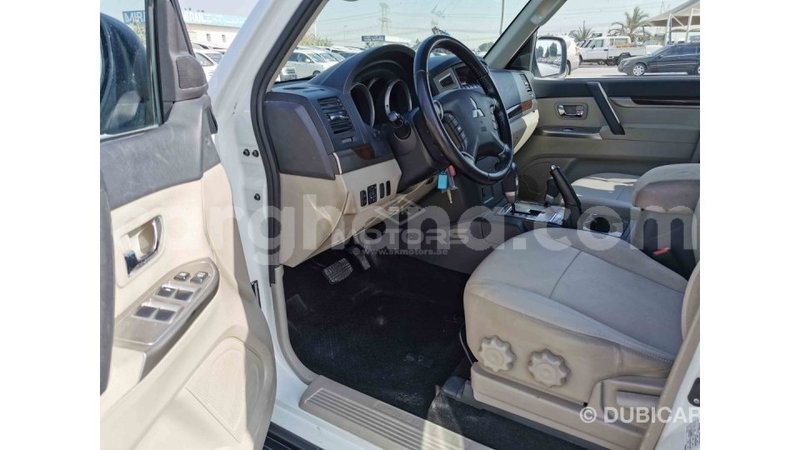 Big with watermark mitsubishi pajero ashanti import dubai 19321