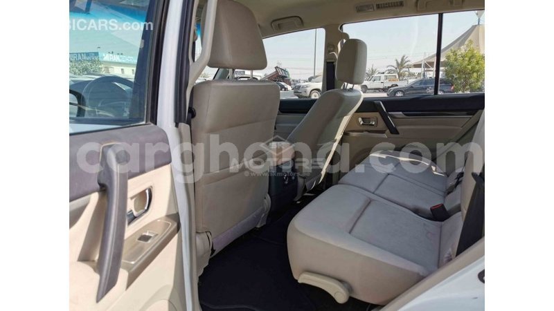 Big with watermark mitsubishi pajero ashanti import dubai 19321