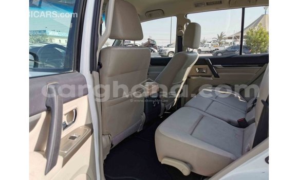 Buy Import Mitsubishi Pajero White Car in Import - Dubai in Ashanti Buy Import Mitsubishi Pajero White Car in Import - Dubai in Ashanti