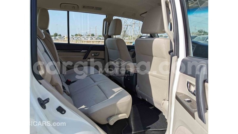 Big with watermark mitsubishi pajero ashanti import dubai 19321