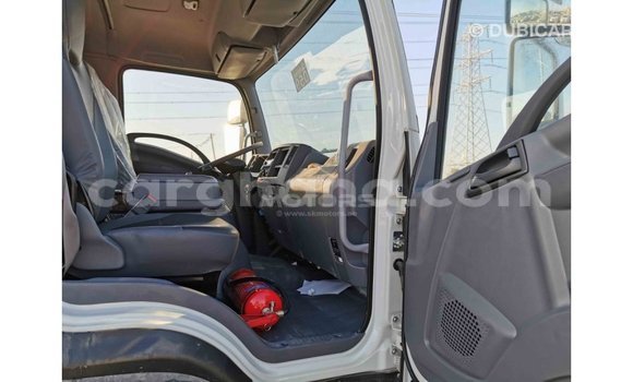 Sayi Imported Isuzu Rodeo White Mota in Import - Dubai a Ashanti Sayi Imported Isuzu Rodeo White Mota in Import - Dubai a Ashanti