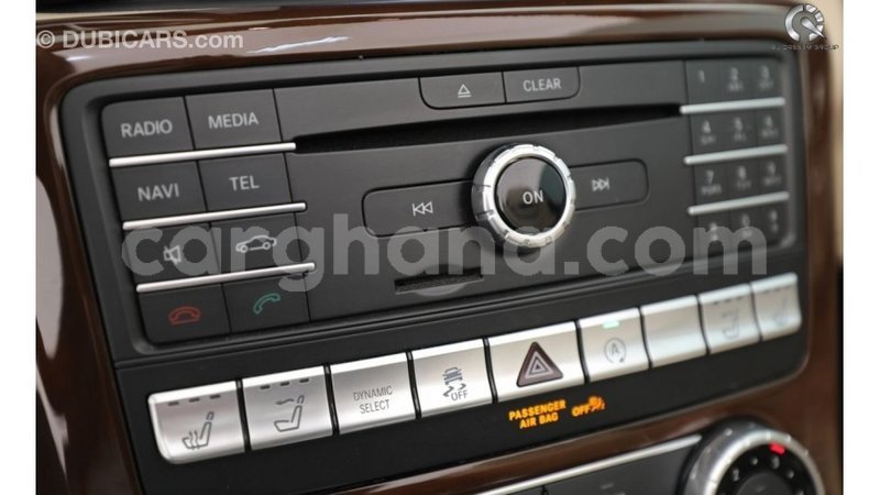 Big with watermark mercedes benz a200 ashanti import dubai 19344